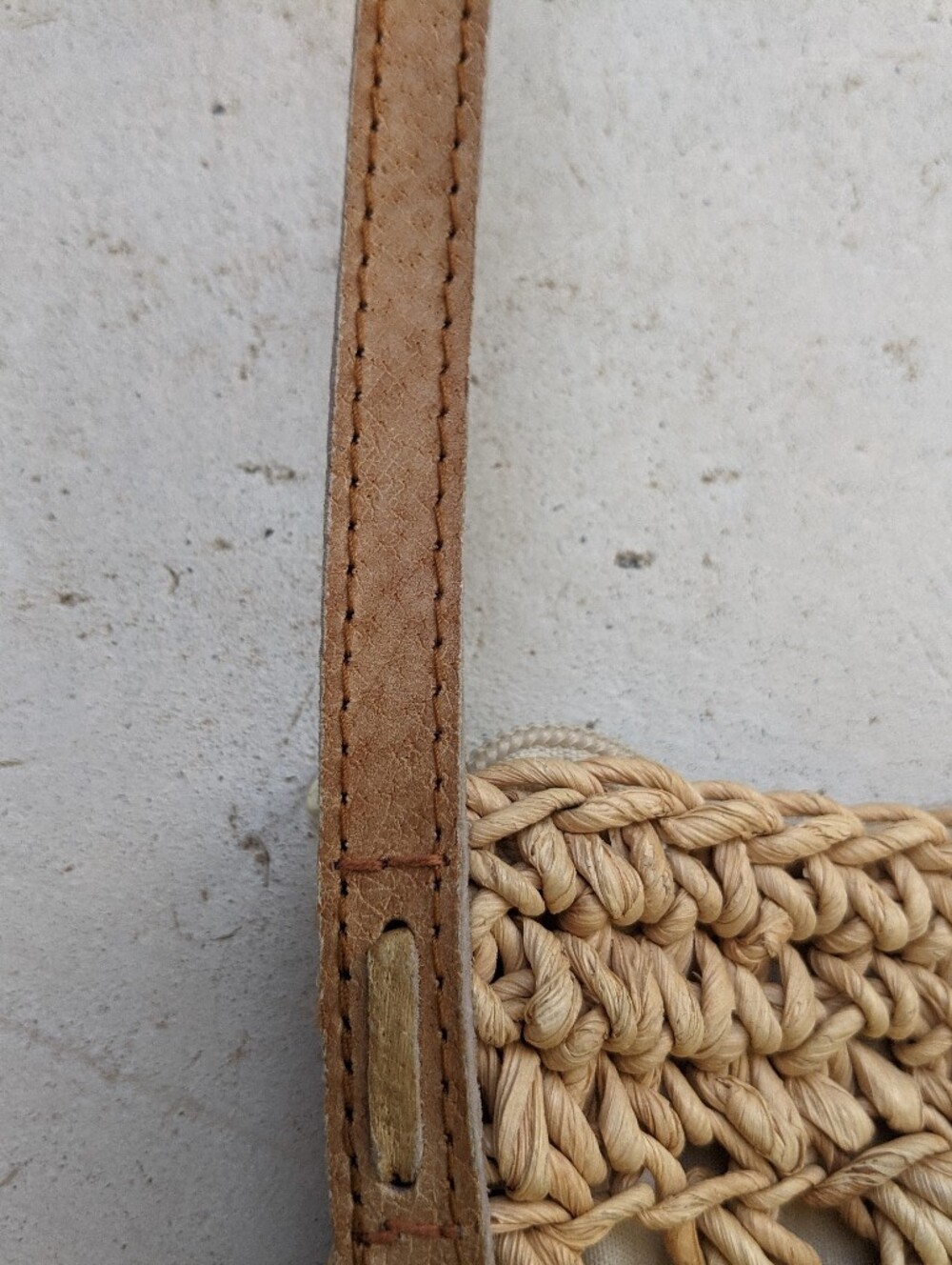 Vintage 60s/70s BASS Cute Woven Wicker Basket Crossbody Bag - Picture 5 of 6